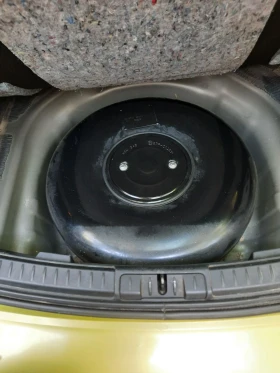 Toyota Auris 1.8, снимка 15