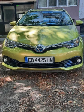 Toyota Auris 1.8, снимка 1