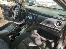 Toyota Auris 1.8, снимка 9