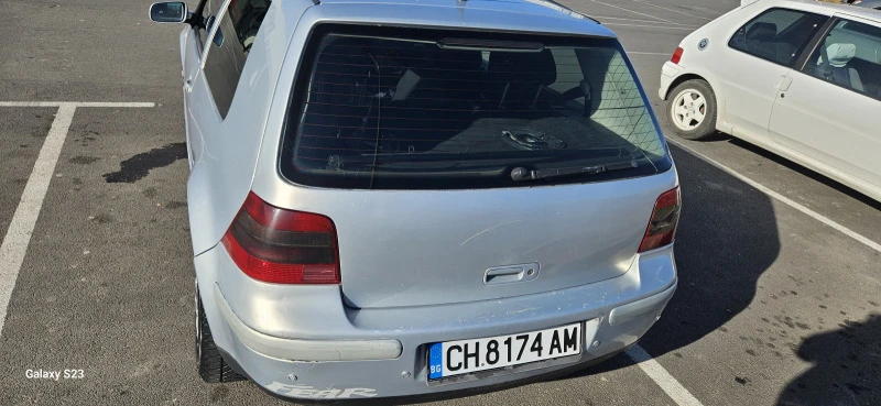 VW Golf, снимка 4 - Автомобили и джипове - 46675905