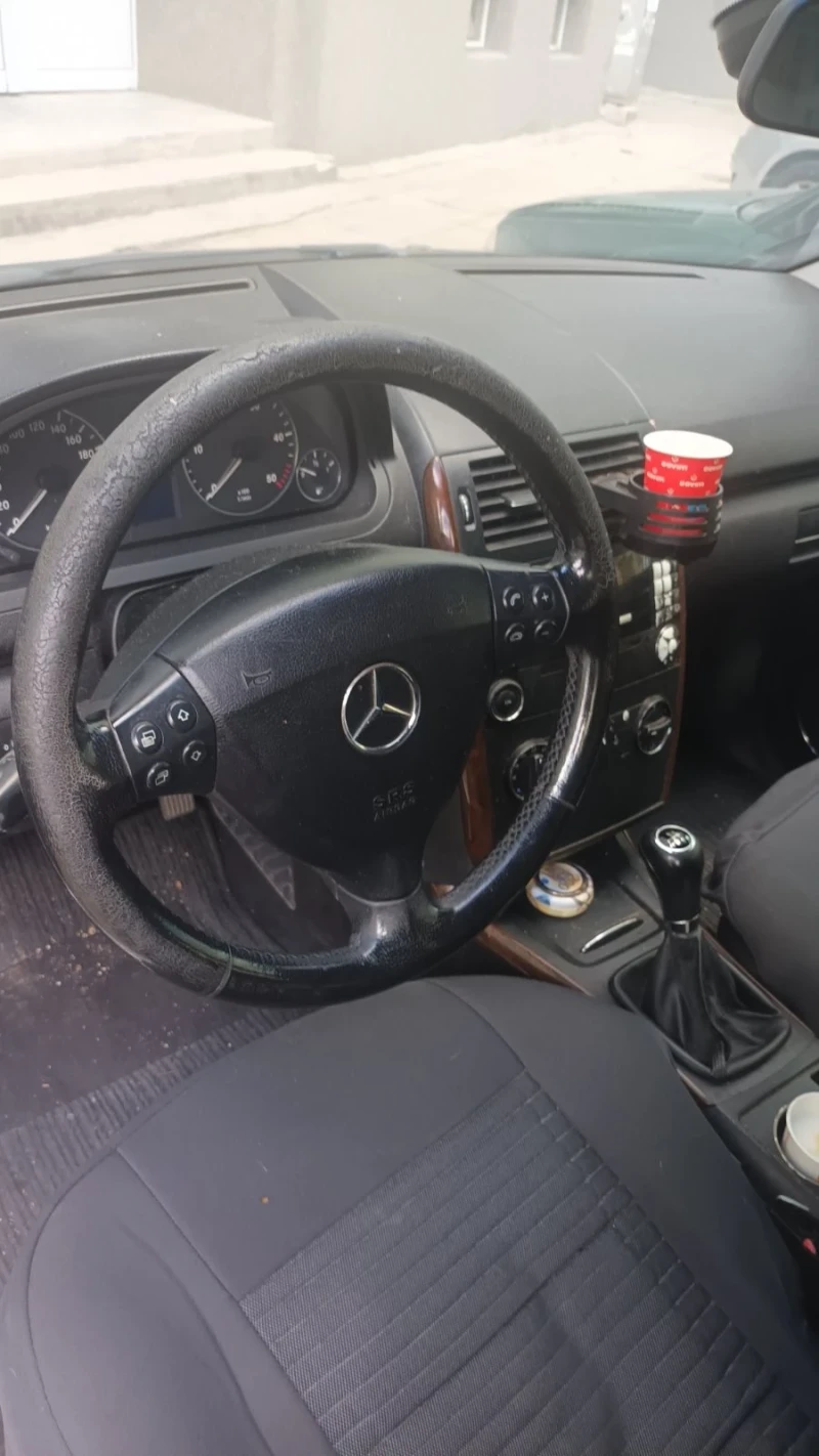 Mercedes-Benz A 180, снимка 6 - Автомобили и джипове - 47357403