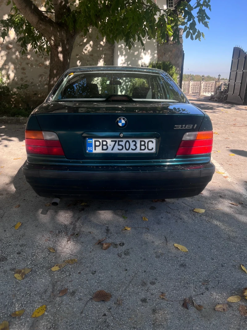 BMW 318, снимка 2 - Автомобили и джипове - 47677166