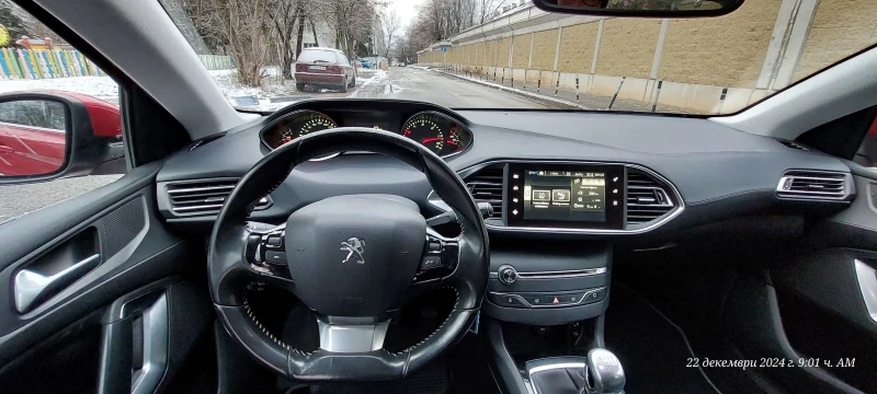 Peugeot 308 1.6 Blue HDI 120 к.с., снимка 12 - Автомобили и джипове - 48563683