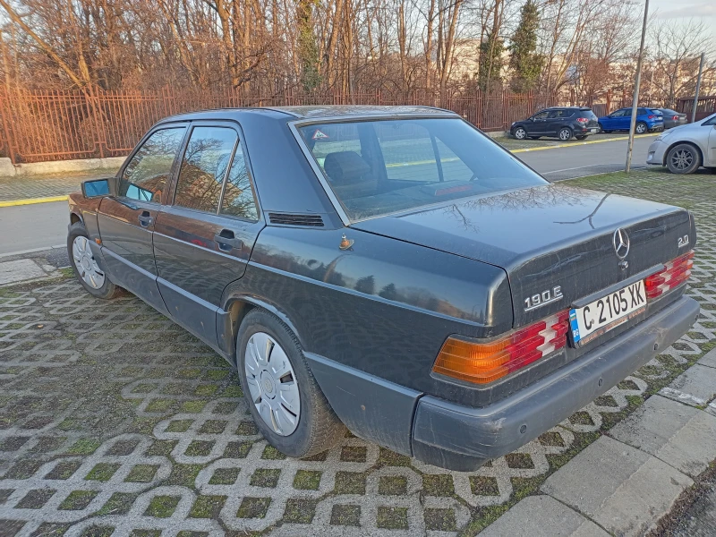 Mercedes-Benz 190 190 E, снимка 4 - Автомобили и джипове - 49476605