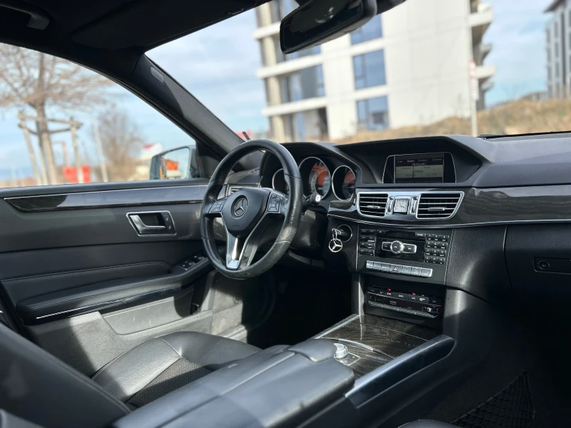 Mercedes-Benz C 220 2.2CDI* PANORAMA* TOP, снимка 12 - Автомобили и джипове - 49437744