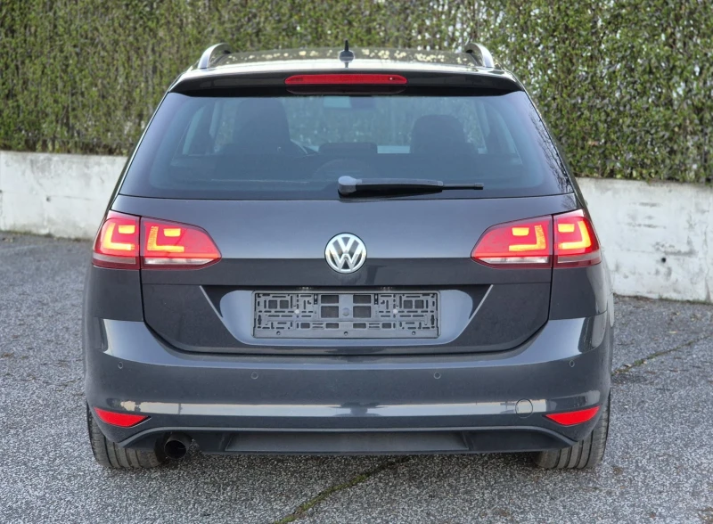 VW Golf 1.6 TDI, снимка 3 - Автомобили и джипове - 49568617