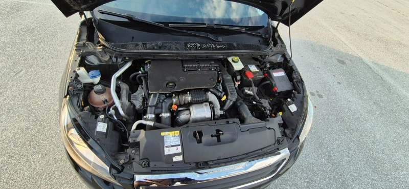 Peugeot 308 1, 6 HDI , снимка 14 - Автомобили и джипове - 52588260