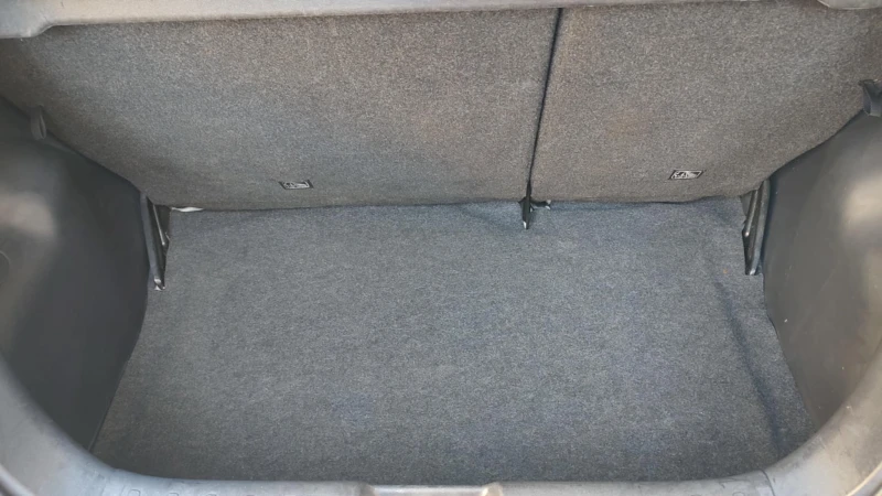 Mitsubishi Space star, снимка 9 - Автомобили и джипове - 52825348