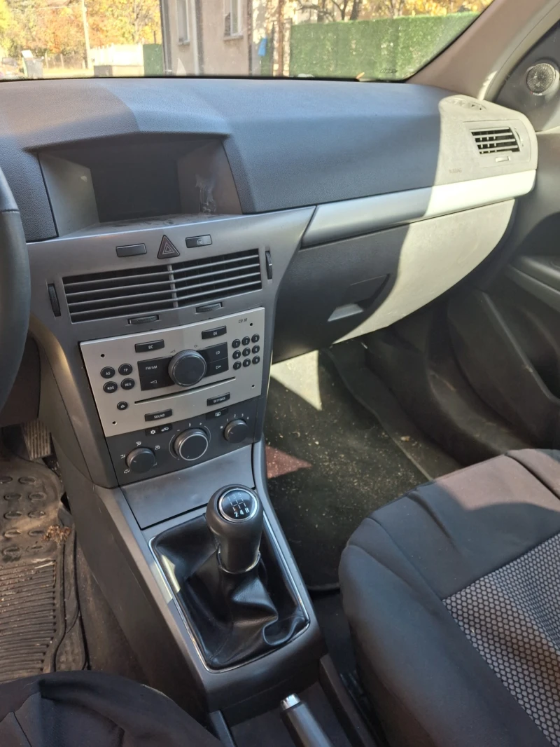 Opel Astra, снимка 8 - Автомобили и джипове - 52258681