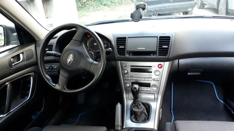 Subaru Legacy 2.0, снимка 2 - Автомобили и джипове - 53050468