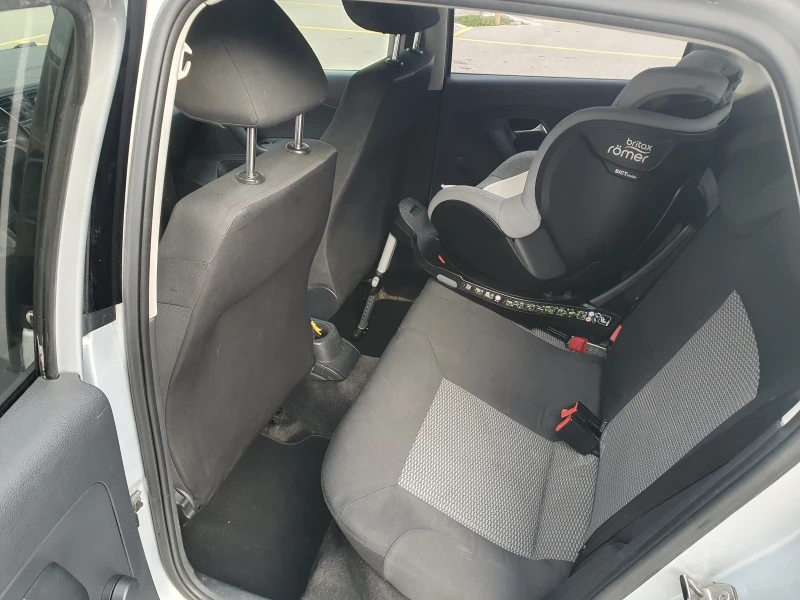 VW Polo, снимка 15 - Автомобили и джипове - 53142877