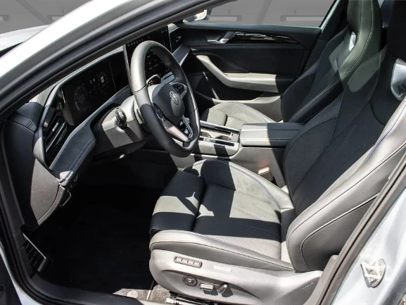 VW Passat Variant 2.0 TDI 4Motion = R-Line = Гаранция, снимка 4 - Автомобили и джипове - 55736918