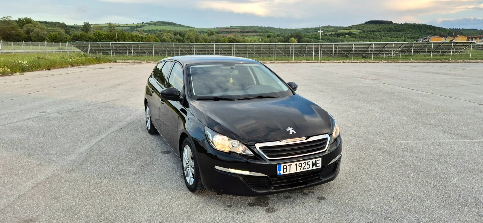 Peugeot 308 1, 6 HDI , снимка 1