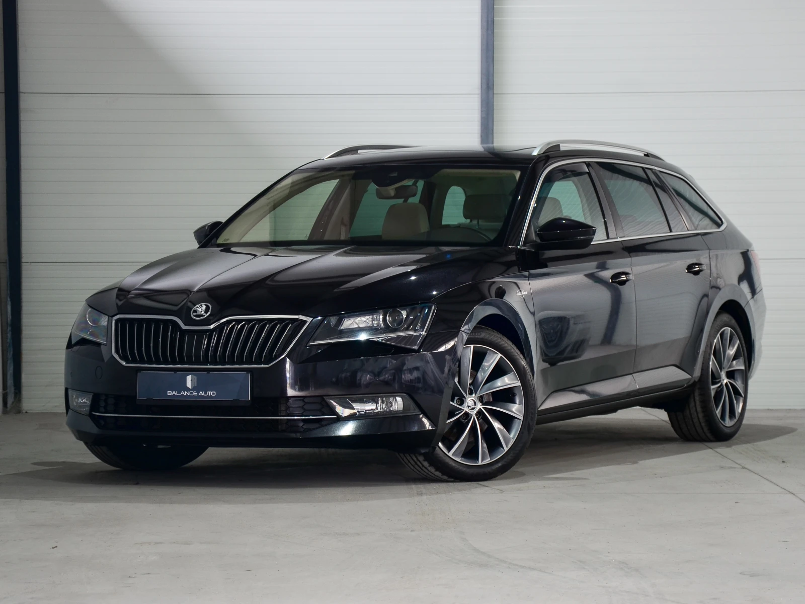 Skoda Superb 190К.С./4х4/L&K/CANTON/СЕРВИЗНА ИСТОРИЯ/, снимка 1
