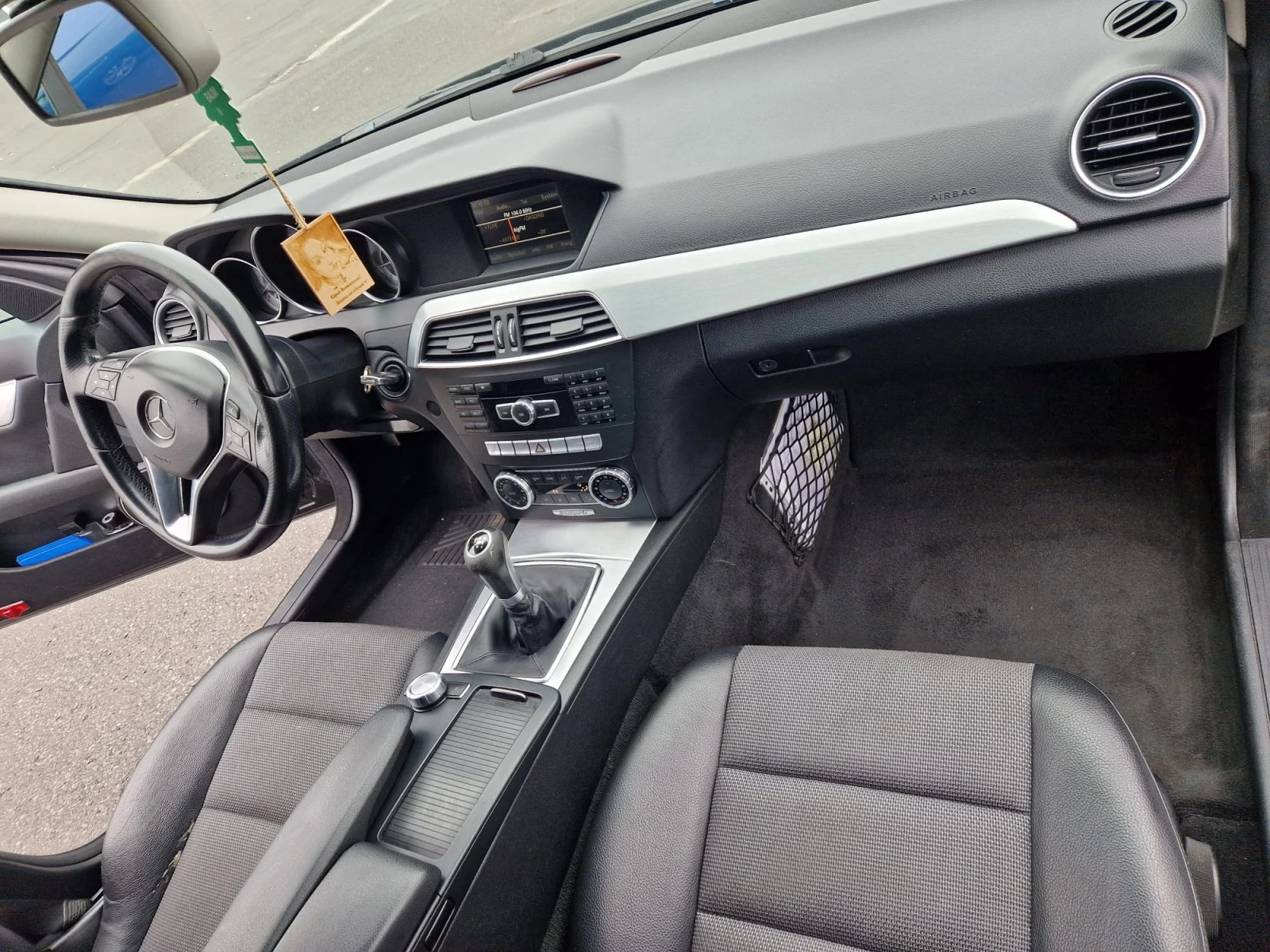 Mercedes-Benz C 200  - изображение 9