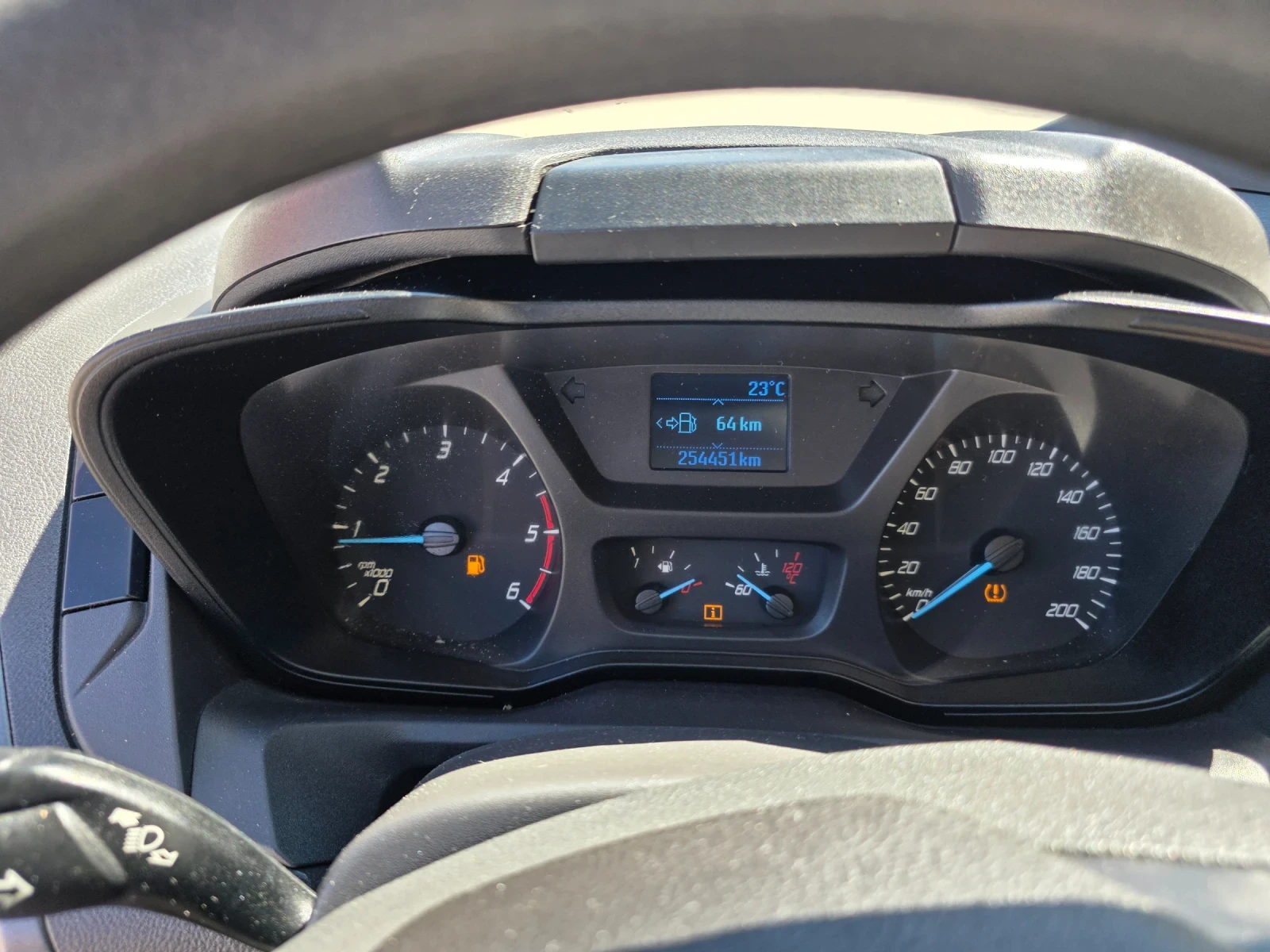 Ford Transit Custom Пътнически 8+ 1 - изображение 10