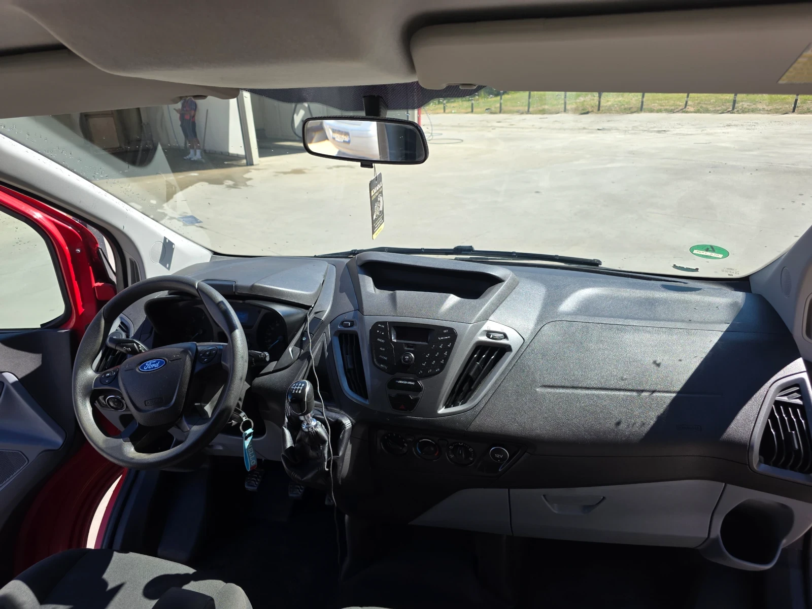 Ford Transit Custom Пътнически 8+ 1 - изображение 9