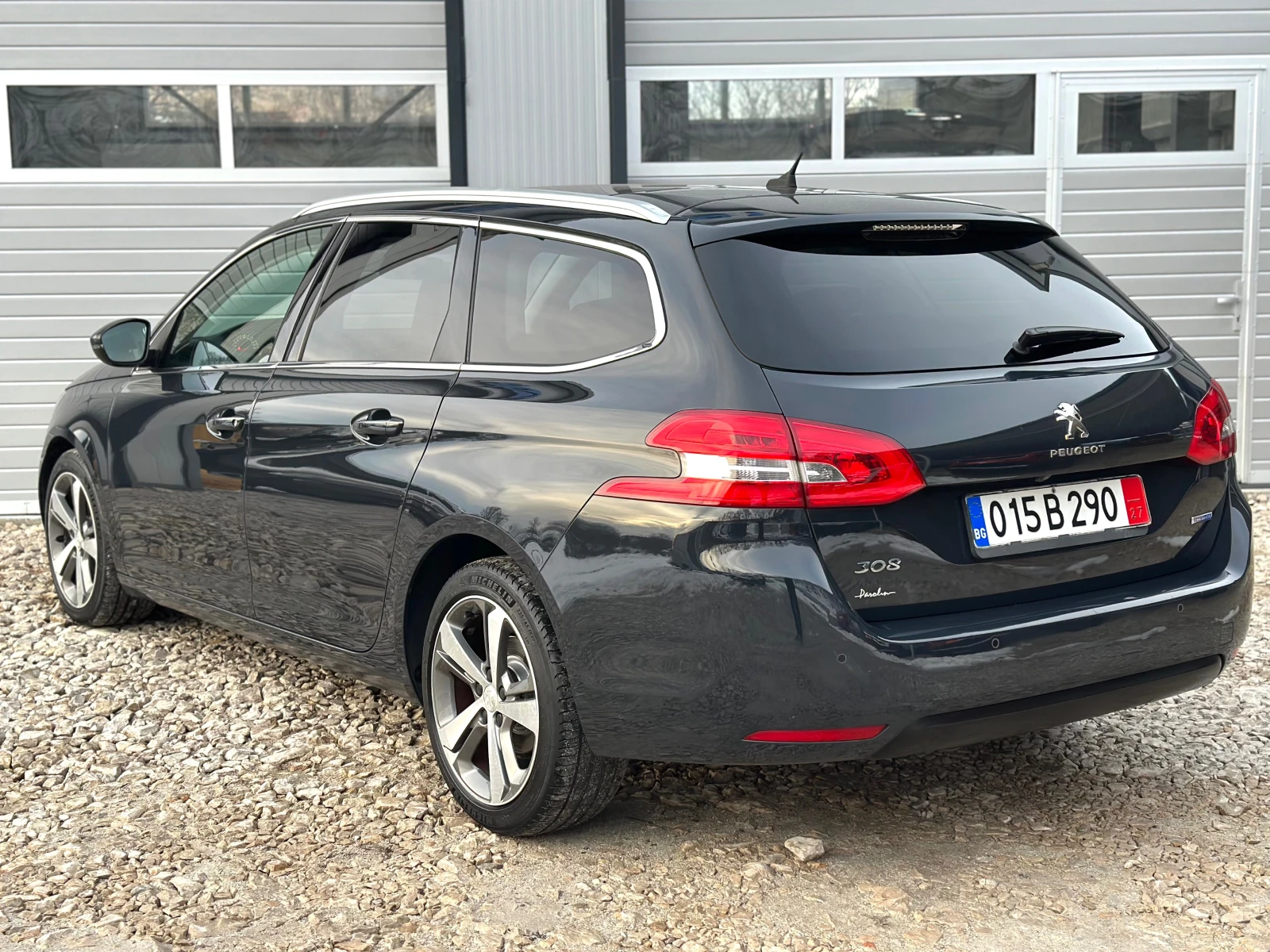 Peugeot 308 2.0HDI 150кс FULL LED KEY LESS GO ПАНОРАМА НАВИ - изображение 7