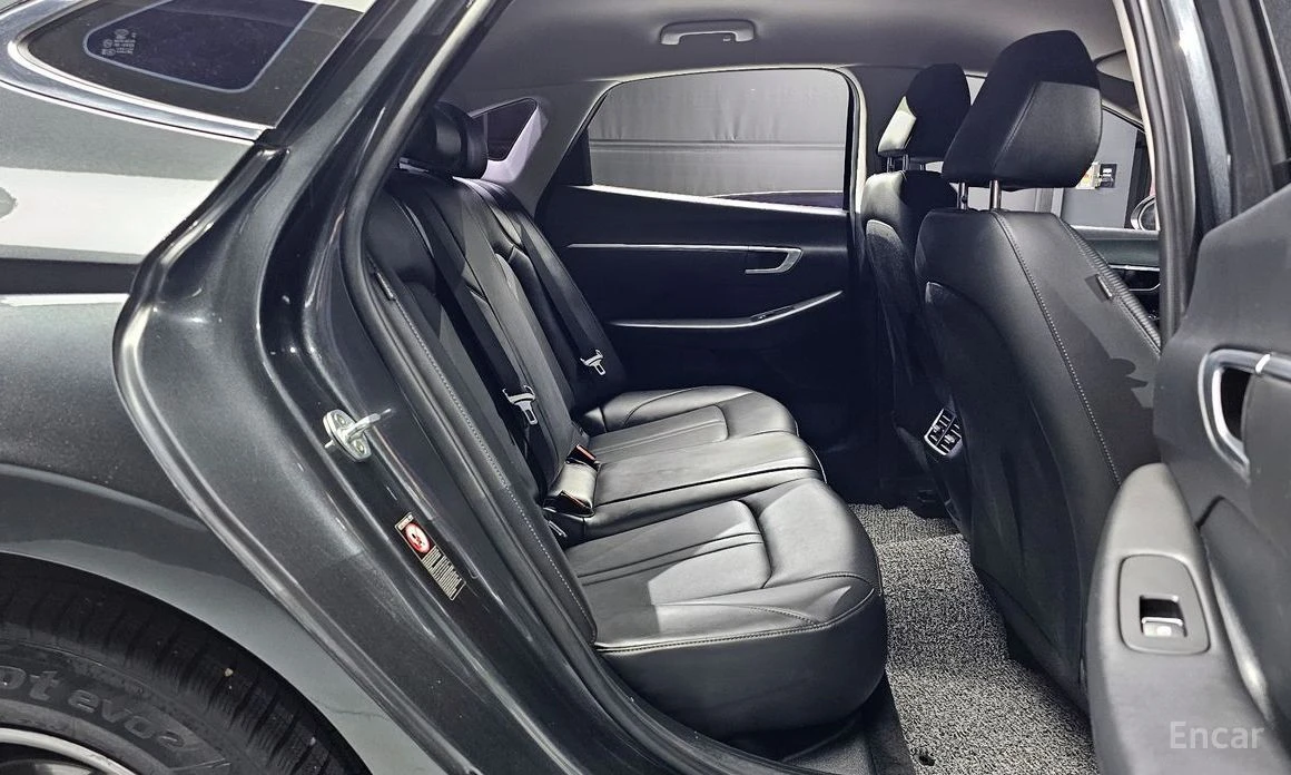 Hyundai Sonata, снимка 12 - Автомобили и джипове - 53880122