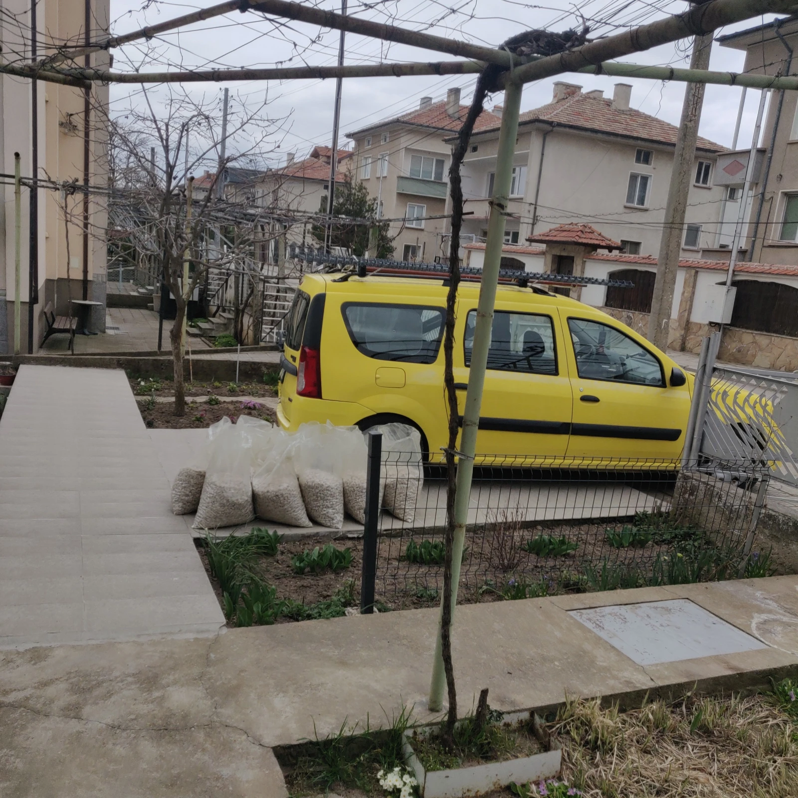 Dacia Logan MCV, снимка 9 - Автомобили и джипове - 53936749