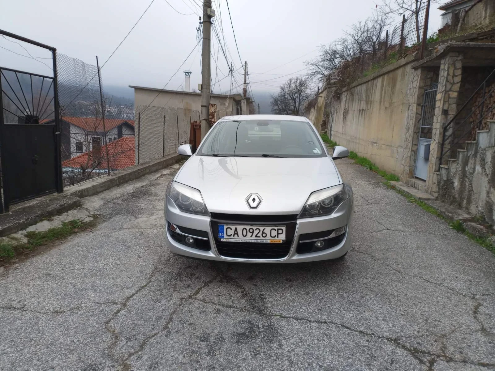 Renault Laguna 2.0 дци, снимка 2 - Автомобили и джипове - 54017818