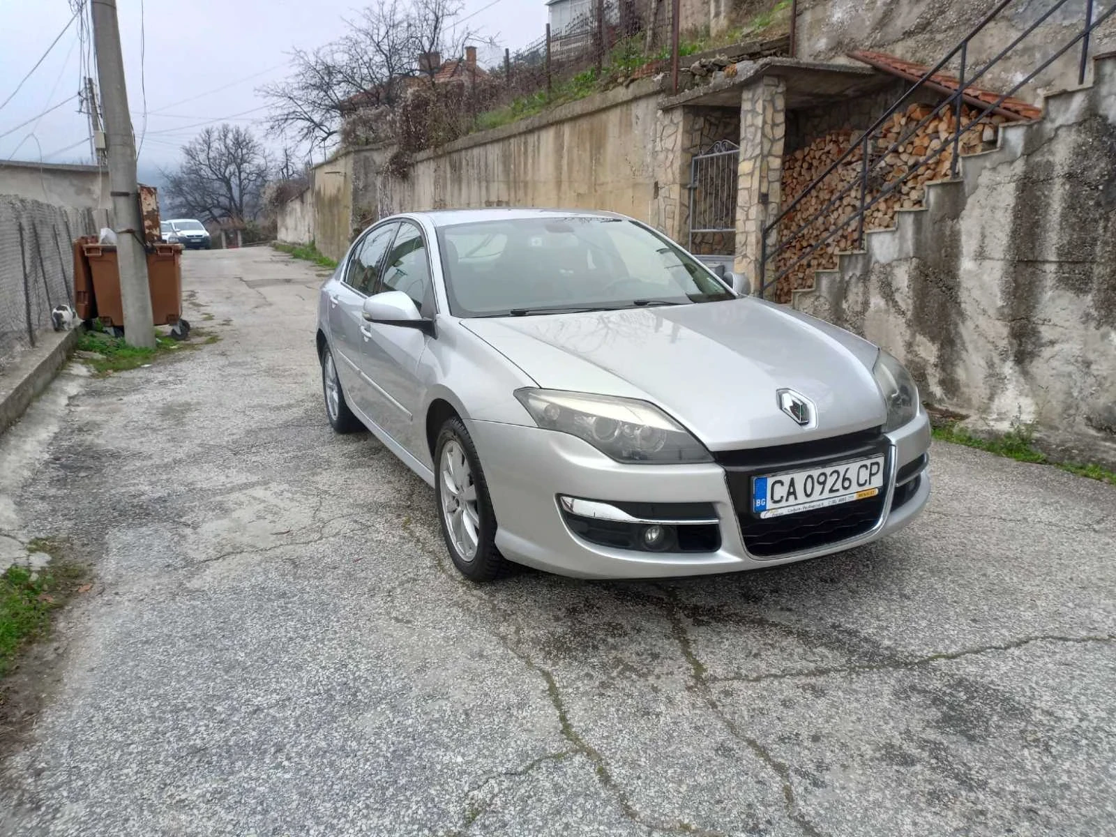 Renault Laguna 2.0 дци, снимка 3 - Автомобили и джипове - 54017818