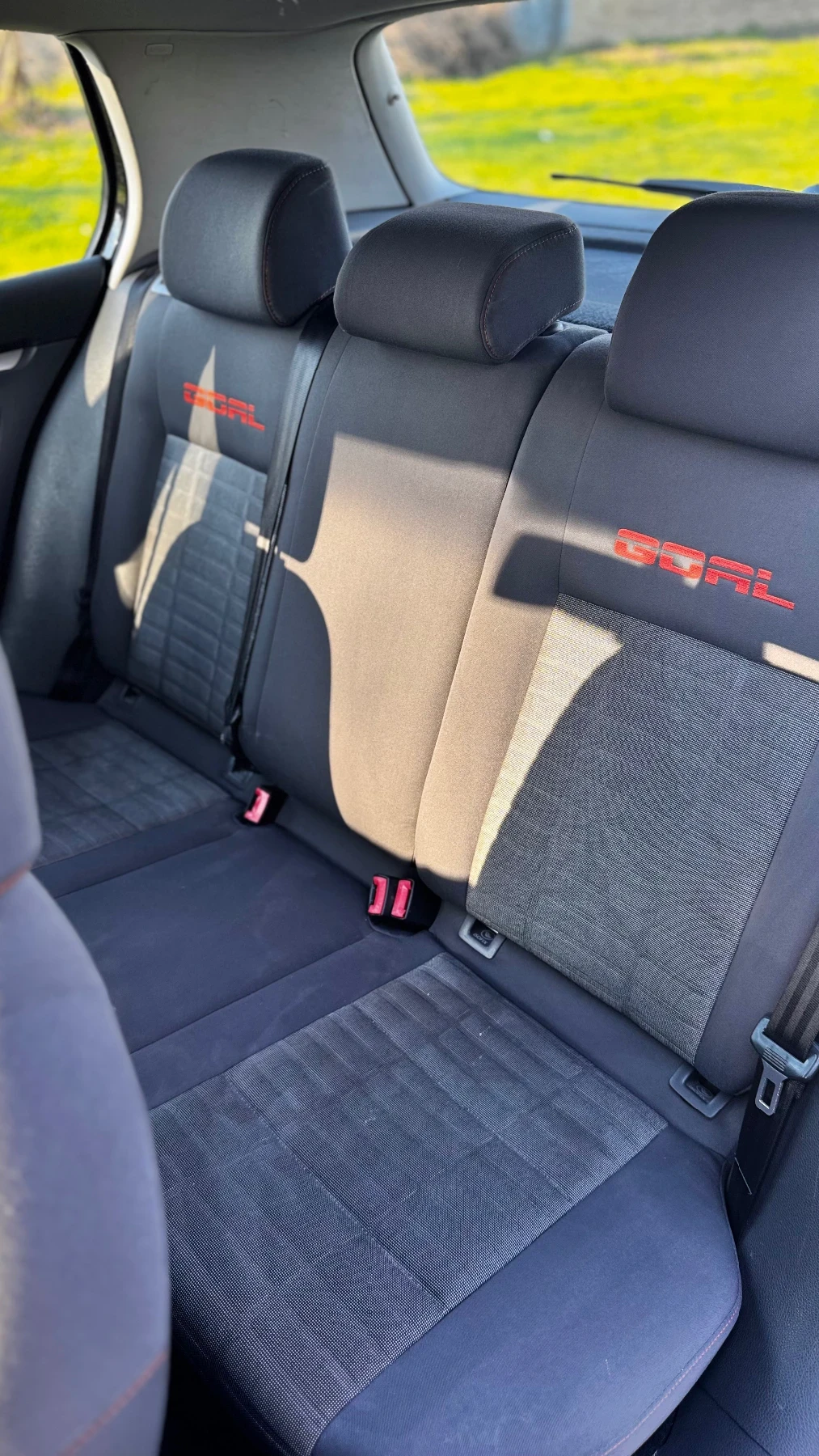 VW Golf 1.9TDI Goal Edition, снимка 10 - Автомобили и джипове - 54140036