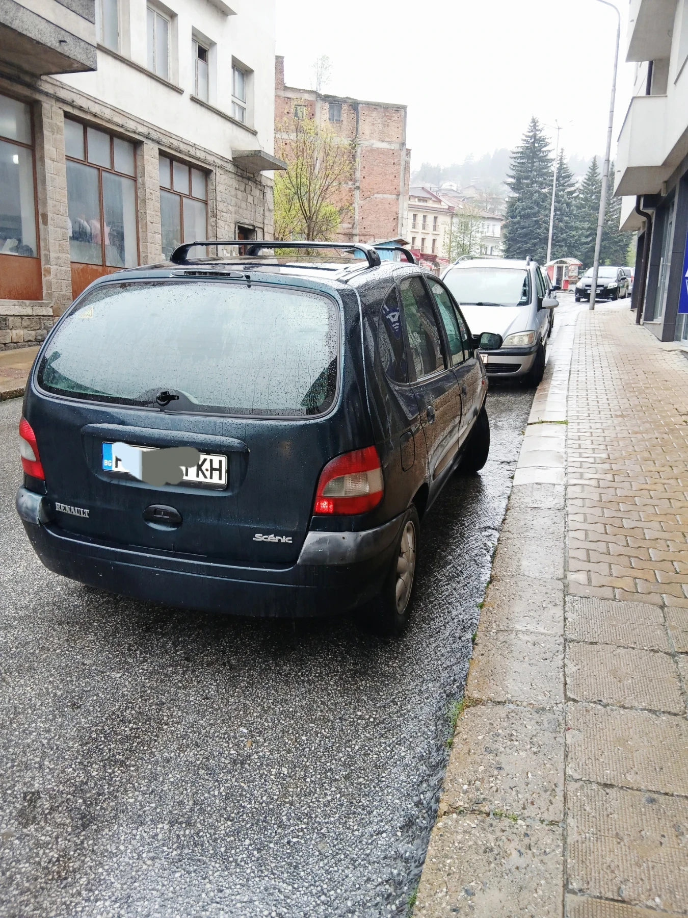 Renault Scenic + , снимка 3 - Автомобили и джипове - 54358530