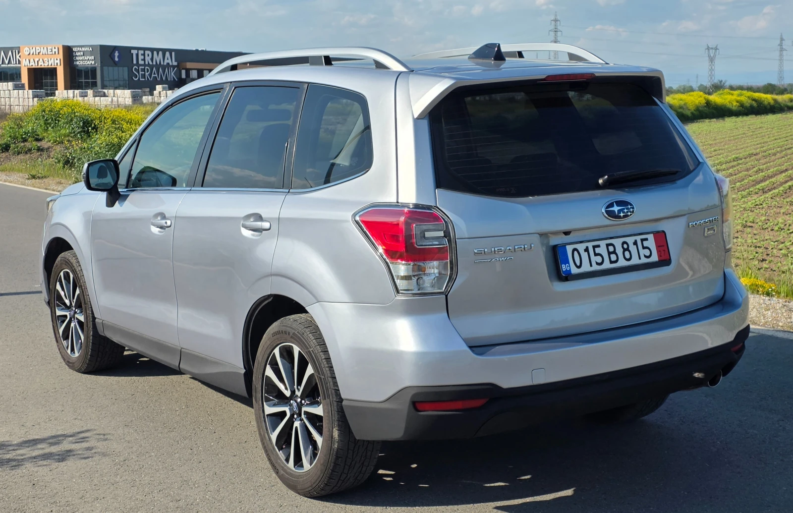 Subaru Forester 2.0d 147ks EURO6, снимка 4 - Автомобили и джипове - 54431276