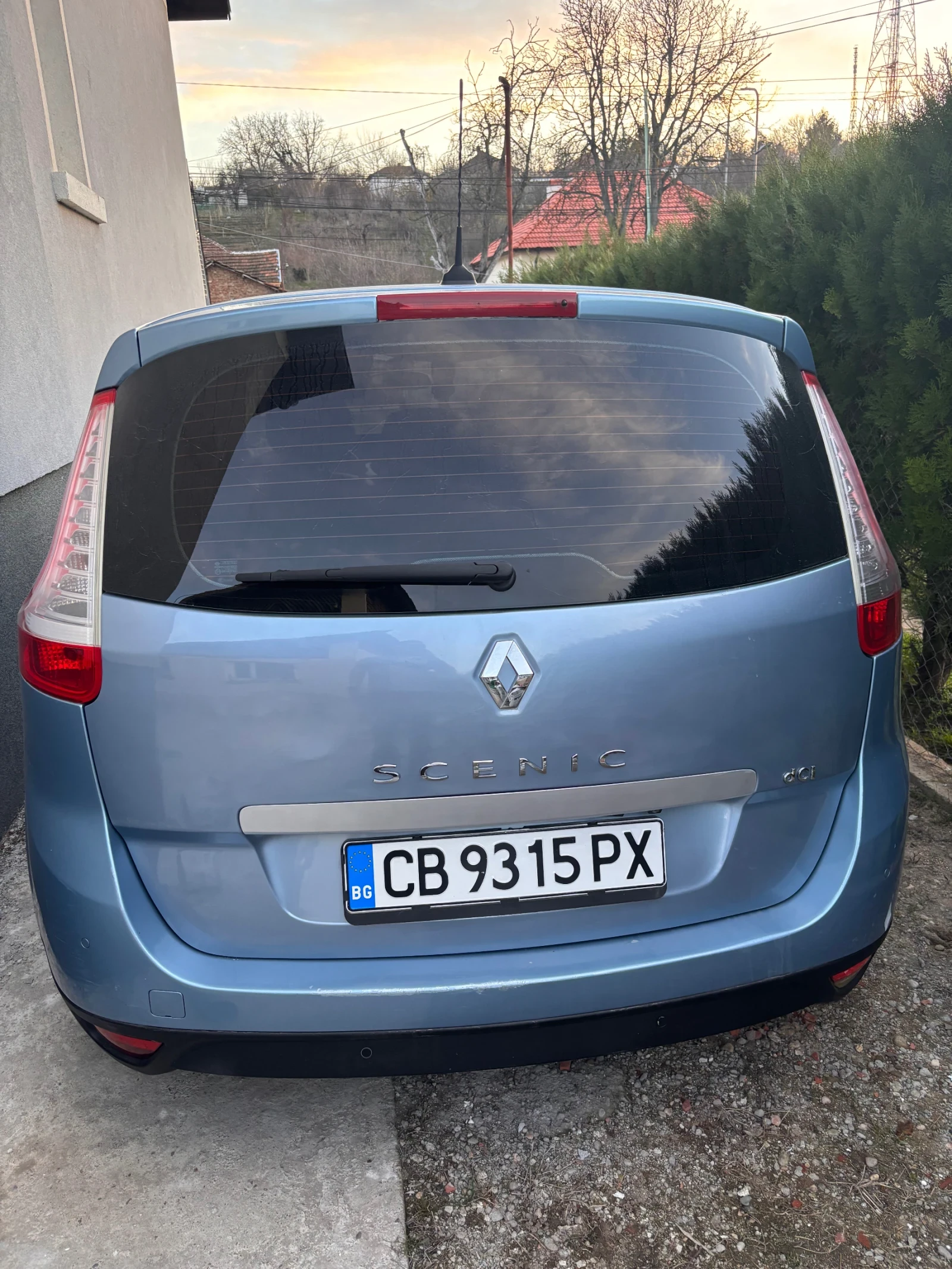 Renault Grand scenic, снимка 3 - Автомобили и джипове - 54695945