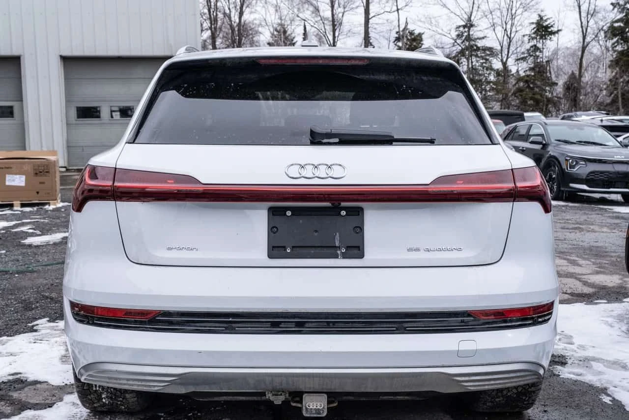 Audi E-Tron /360/DIS/B&O/ОБДУХВАНЕ, снимка 5 - Автомобили и джипове - 54761760