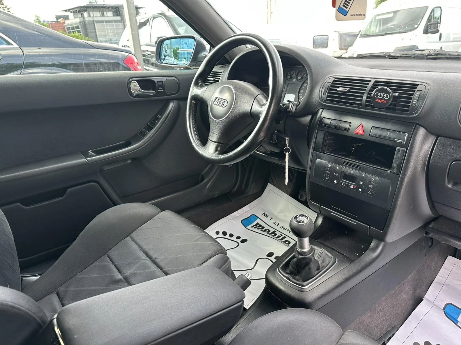 Audi A3 1.9TDI 131kс. Facelift Recaro Bose, снимка 15 - Автомобили и джипове - 54823112