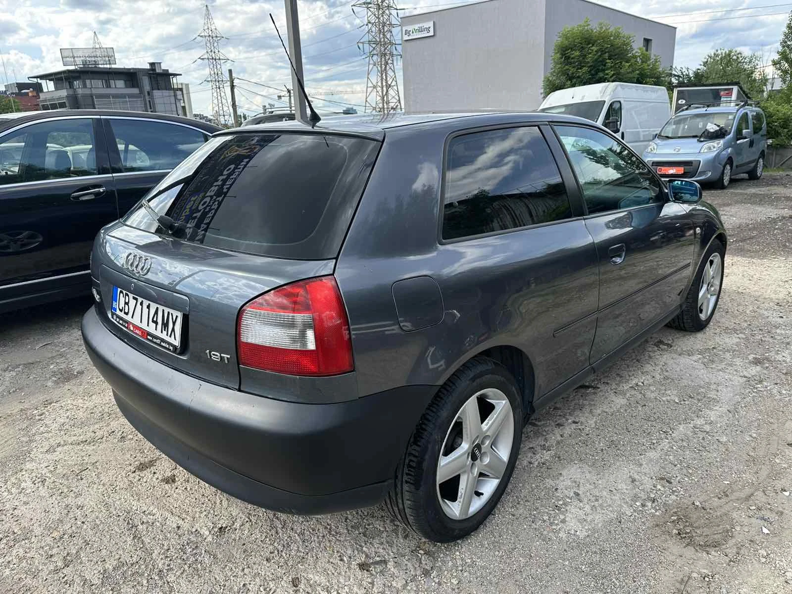 Audi A3 1.9TDI 131kс. Facelift Recaro Bose, снимка 3 - Автомобили и джипове - 54823112