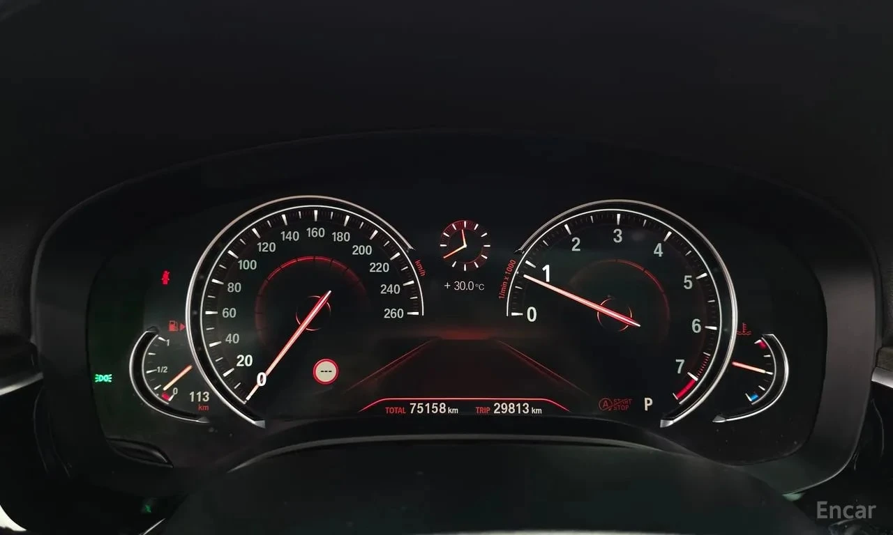 BMW 540 xDrive Luxury Plus * ДИСТРОНИК * ОБДУХВАНЕ * B&W, снимка 8 - Автомобили и джипове - 55833939