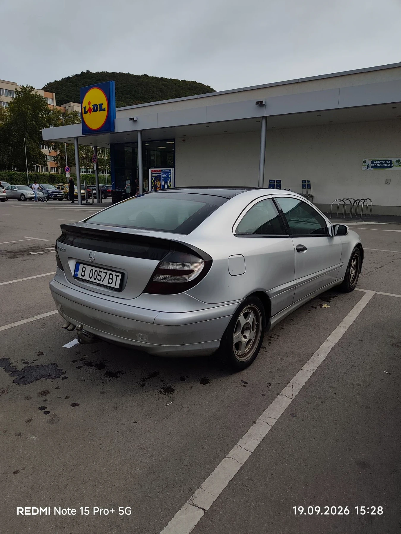 Mercedes-Benz C 220, снимка 4 - Автомобили и джипове - 56148427
