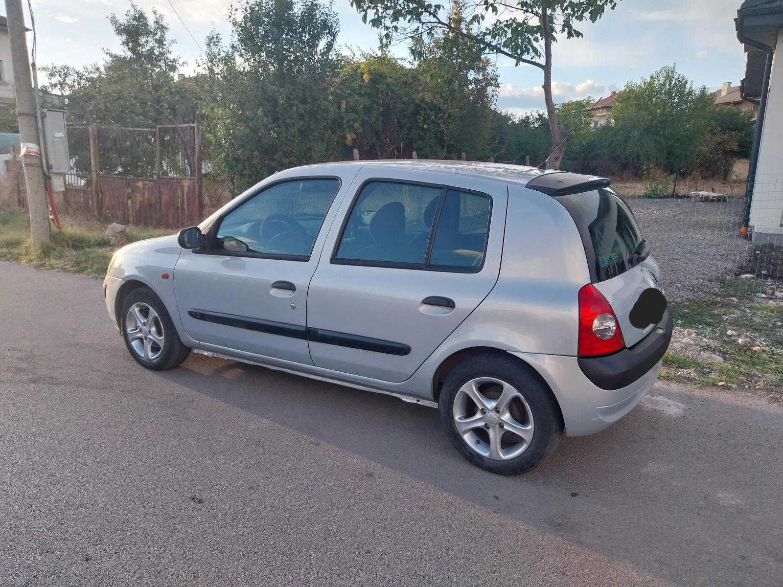 Renault Clio 1.2клима газ, снимка 7 - Автомобили и джипове - 56184811