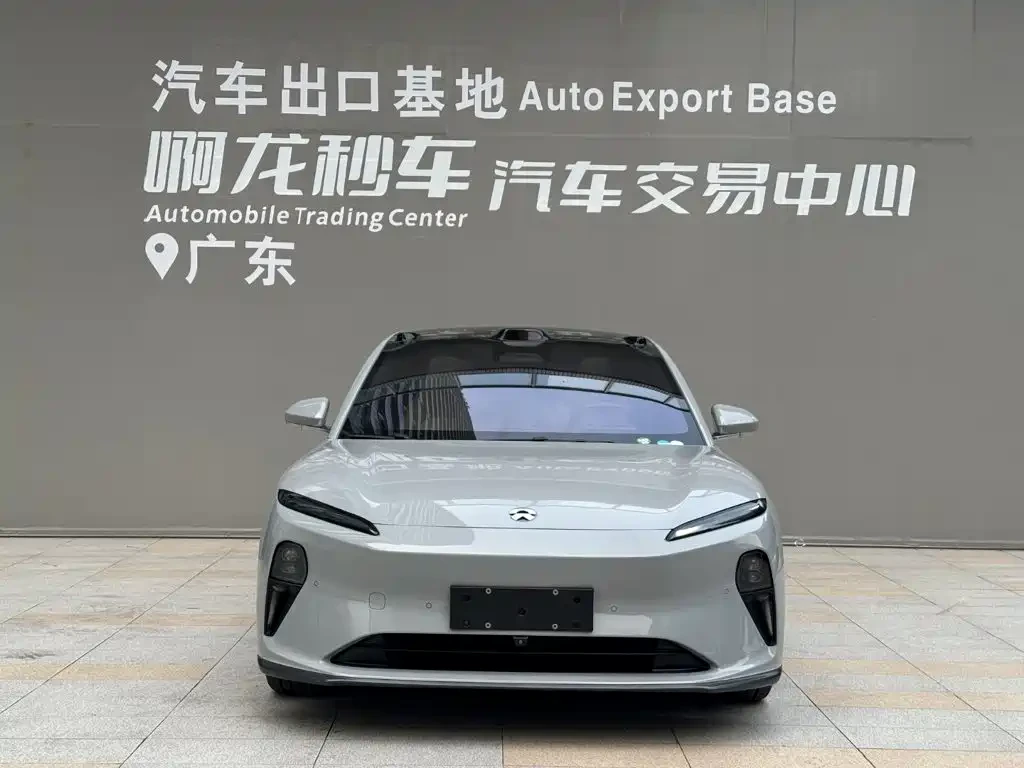 NIO ET5 2023* DIS* 360* 4X4* SENSINS SYS* ������ ���� | Mobile.bg � ����������� 2