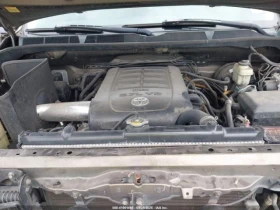 Toyota Tundra SR5 V8 | Mobile.bg    10