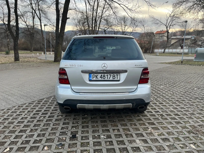 Mercedes-Benz ML 320 CDI, снимка 3 - Автомобили и джипове - 49437629