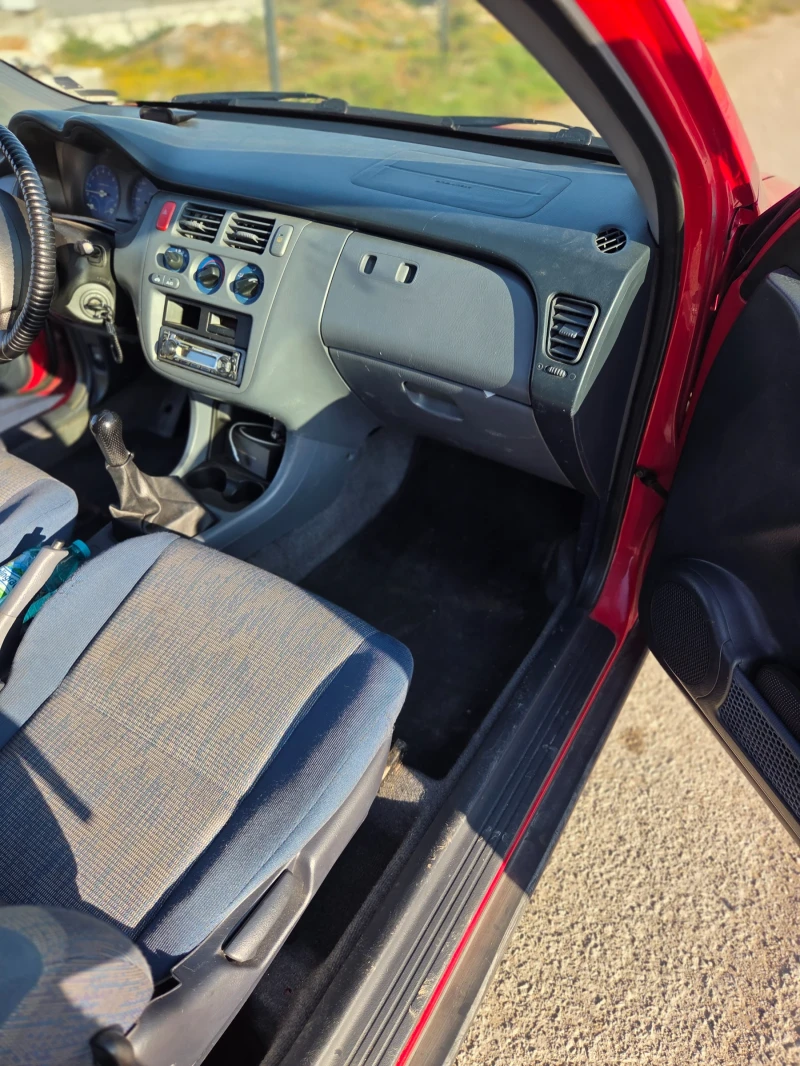 Honda Hr-v 1.6 само на предно, снимка 7 - Автомобили и джипове - 52955597