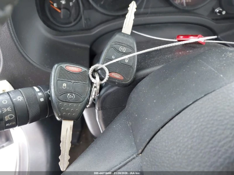 Jeep Patriot 2.4l Latitude 4X4, снимка 11 - Автомобили и джипове - 53466538