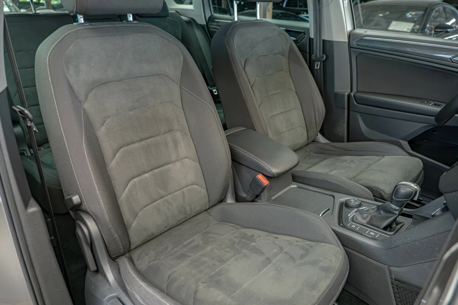 VW Tiguan 2.0TDI/HIGHLINE/Virtual/DSG/4Motion/ERGO/Камера - изображение 10