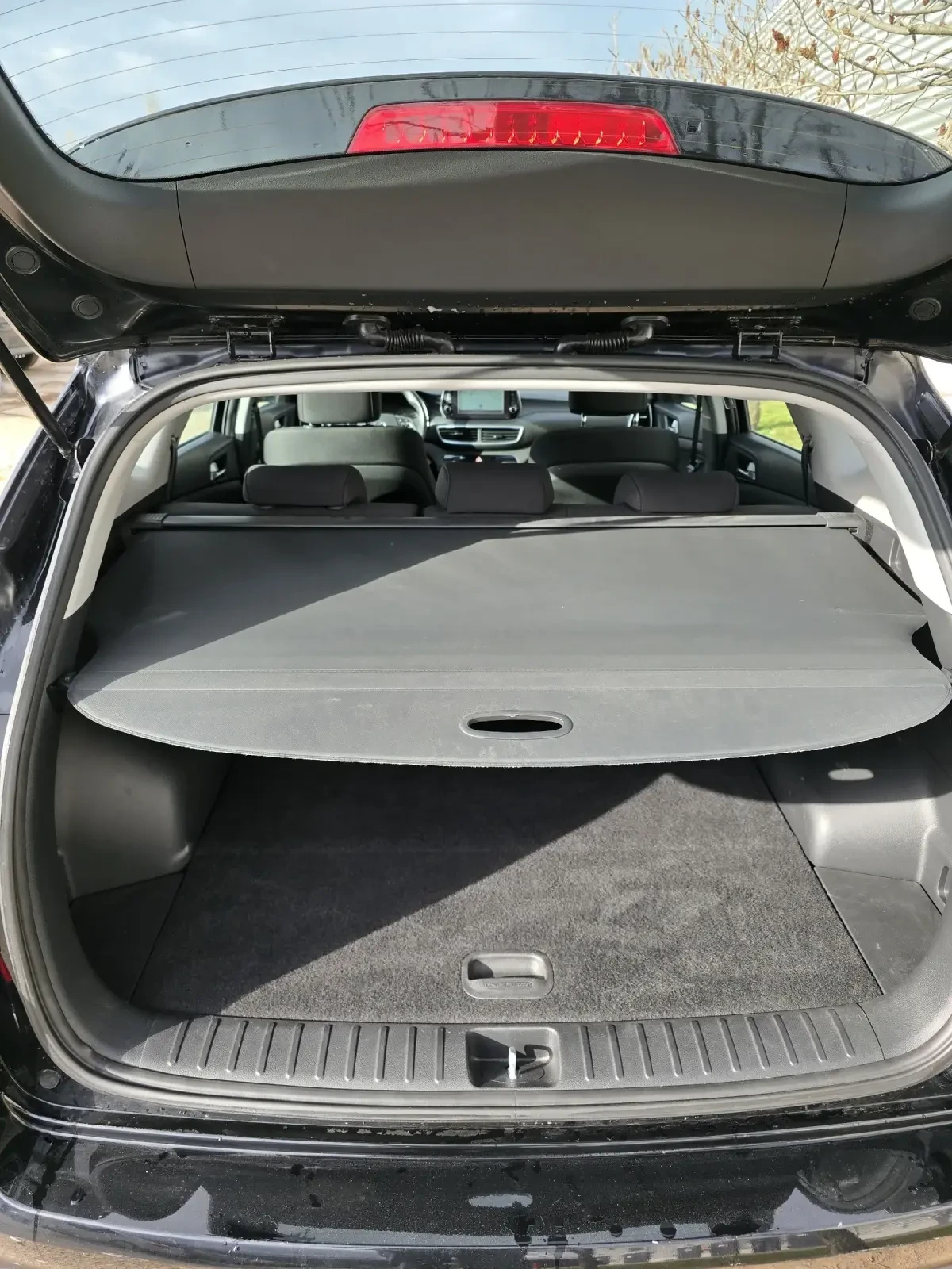 Hyundai Tucson 1.6CRDI MILD-HYBRID TUV, снимка 11 - Автомобили и джипове - 53569412