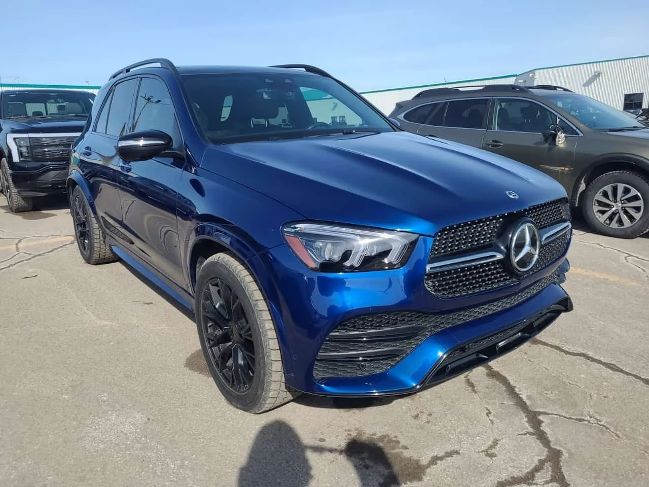 Mercedes-Benz GLE 350  | HEAD UP | 360 камери | ПАМЕТИ | BURMESTER, снимка 2 - Автомобили и джипове - 53885781