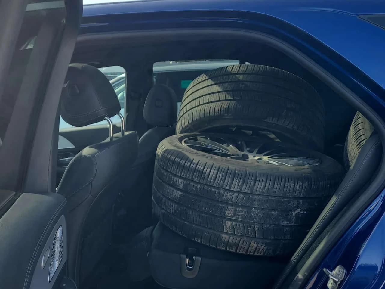 Mercedes-Benz GLE 350  | HEAD UP | 360 камери | ПАМЕТИ | BURMESTER, снимка 12 - Автомобили и джипове - 53885781