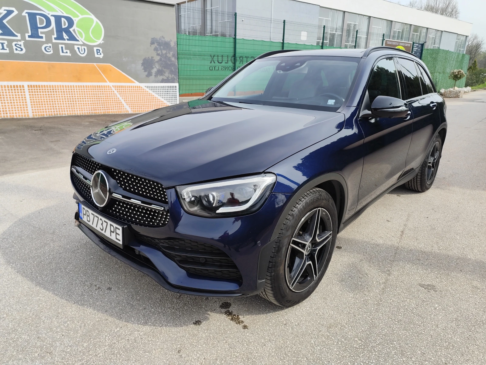 Mercedes-Benz GLC 400 МАСАЖ AMG AIRMATIC MULTIBEAM BURMESTER 360 HUD PAN, снимка 3 - Автомобили и джипове - 54183734