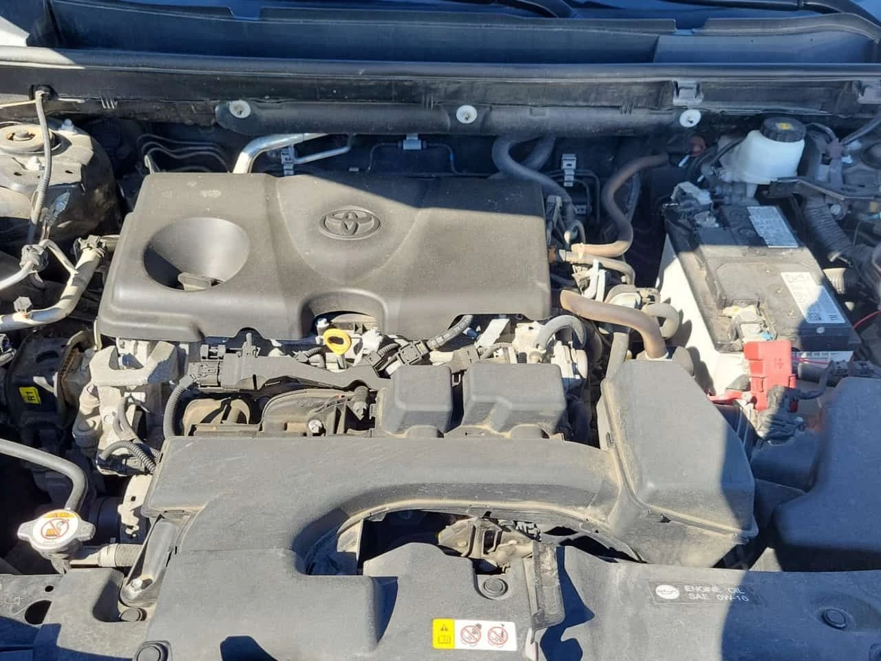 Toyota Rav4 AWD LE| ПОДГРЕВИ| LANE ASSIST| CARFAX| , снимка 15 - Автомобили и джипове - 54413667