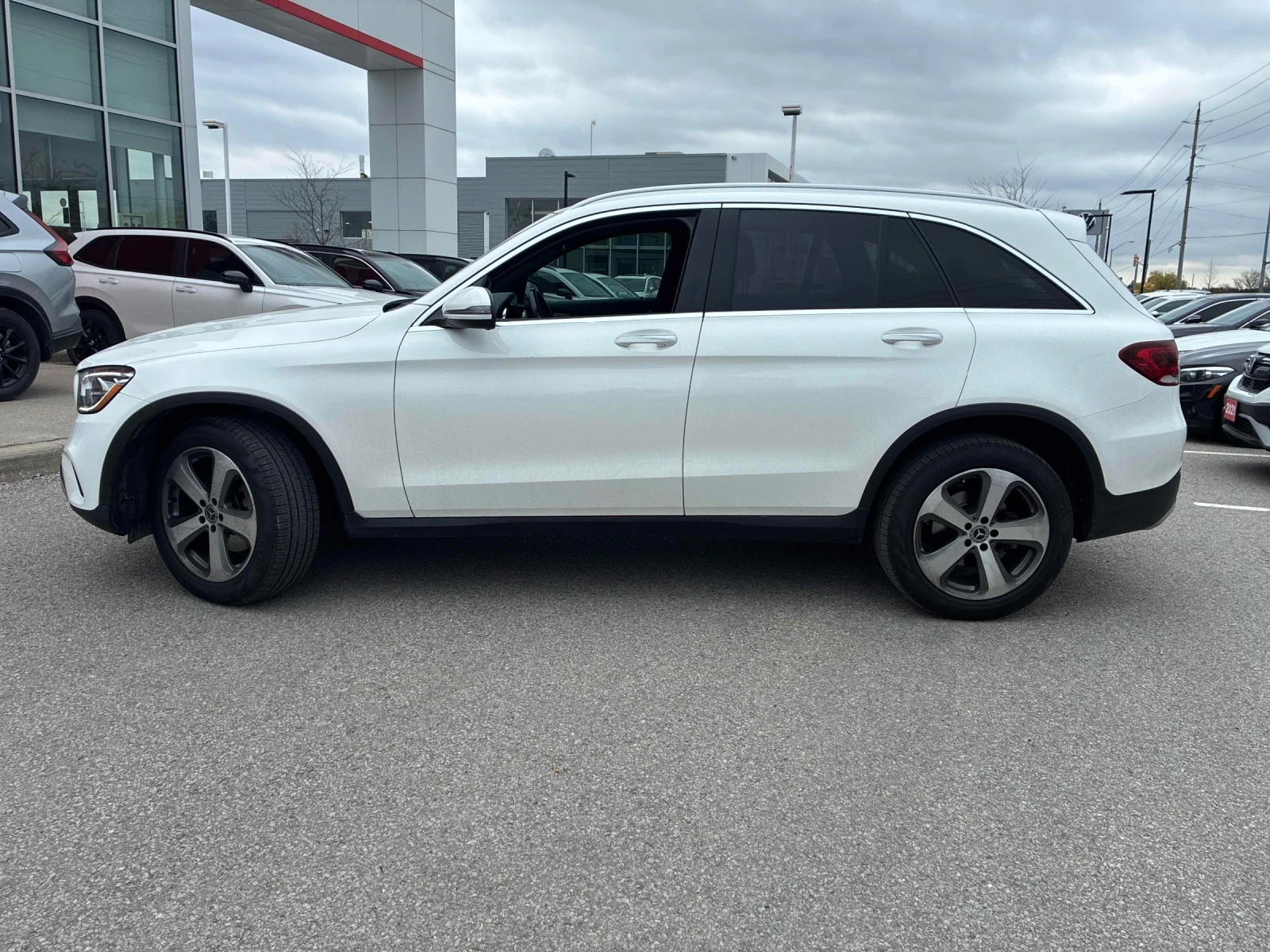 Mercedes-Benz GLC 300 CARFAX * ���������� * ��������� ���� �� �� | Mobile.bg � ����������� 2
