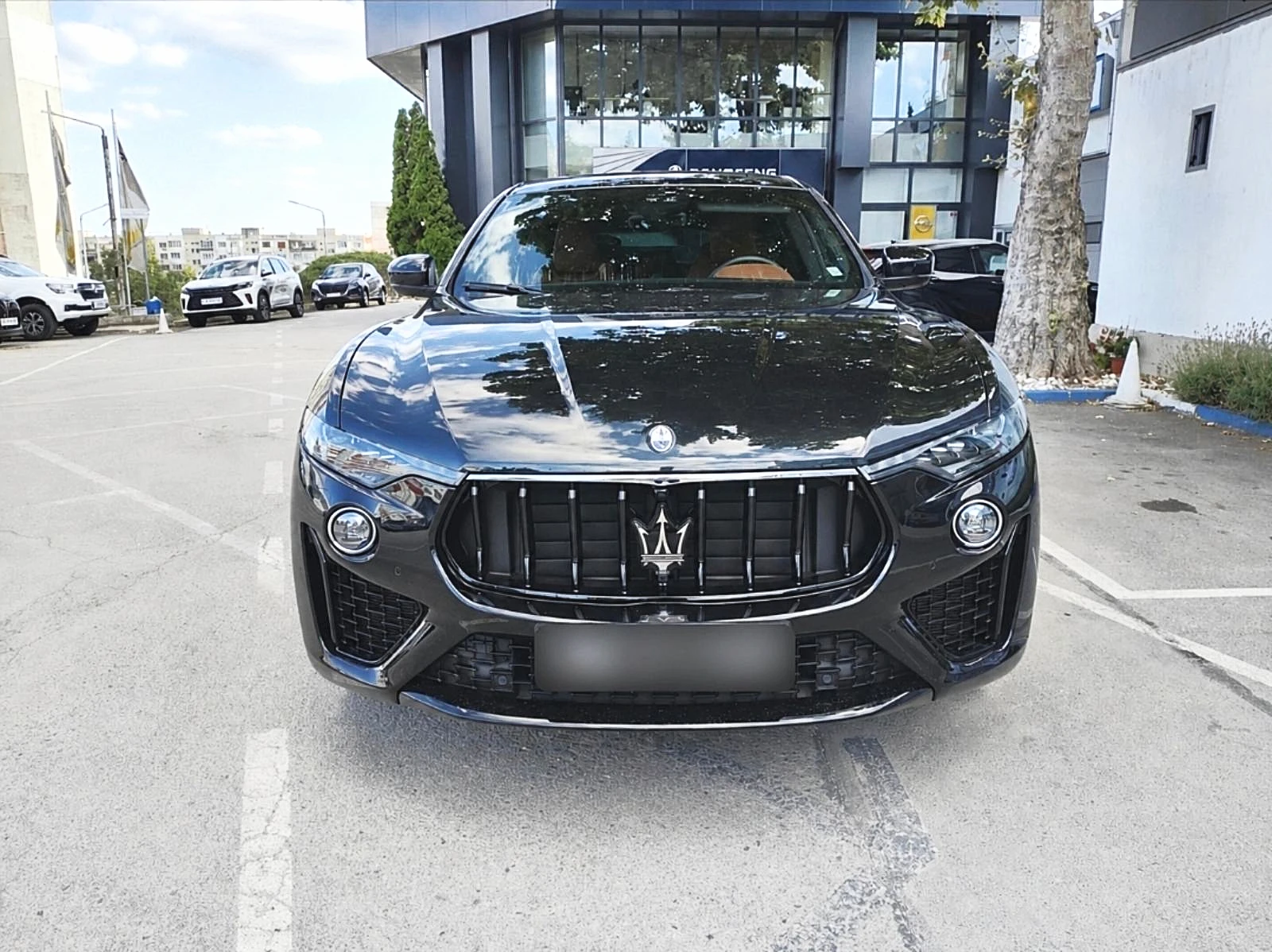 Maserati Levante GT Hybrid * FULL Q4 10 500 км; 1ви собственик