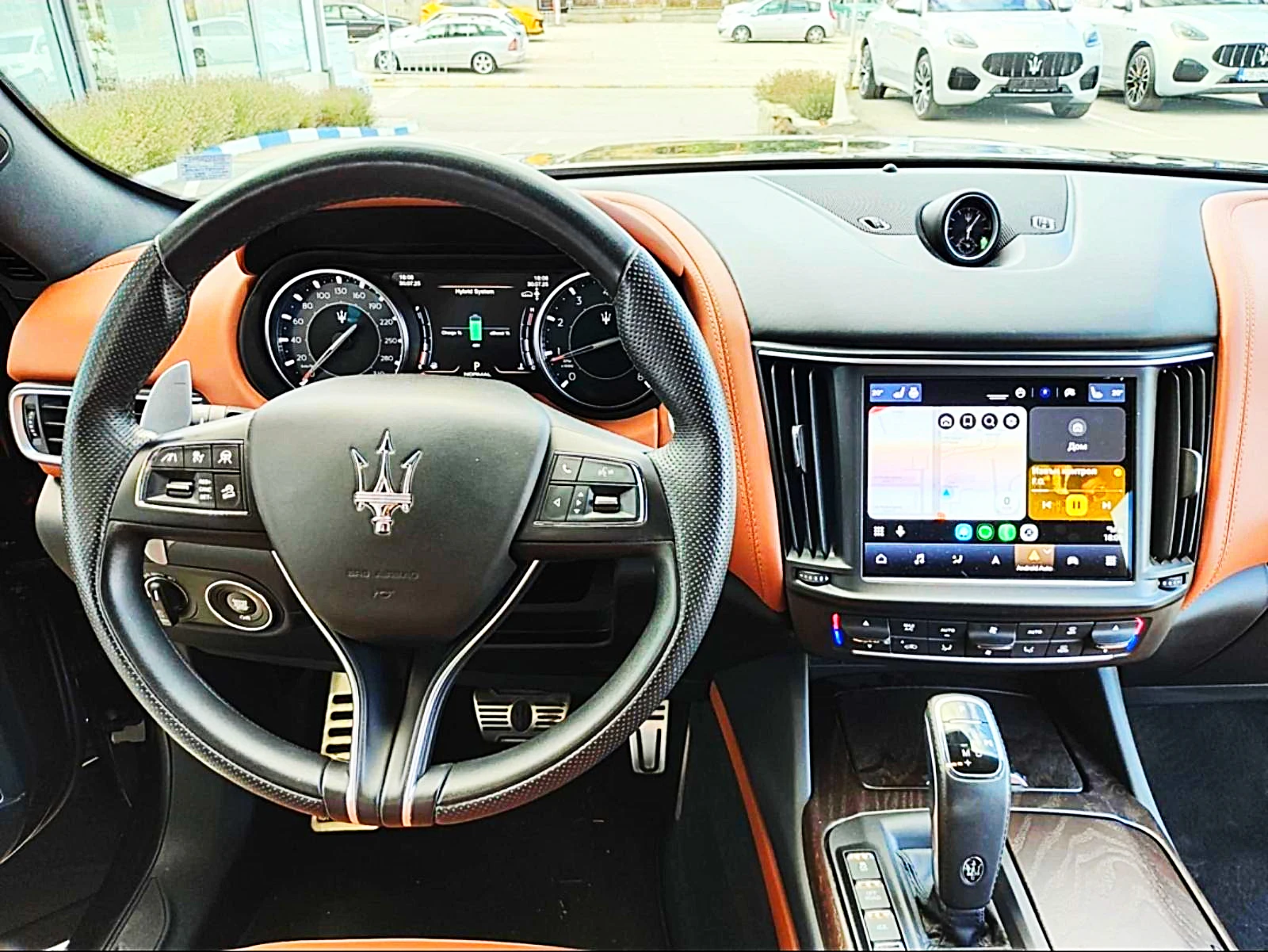 Maserati Levante GT Hybrid * FULL Q4 10 500 км; 1ви собственик, снимка 11 - Автомобили и джипове - 55069376